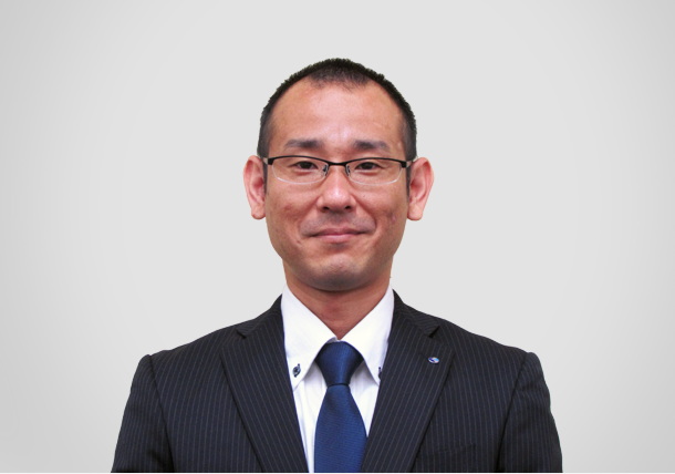 staff_04